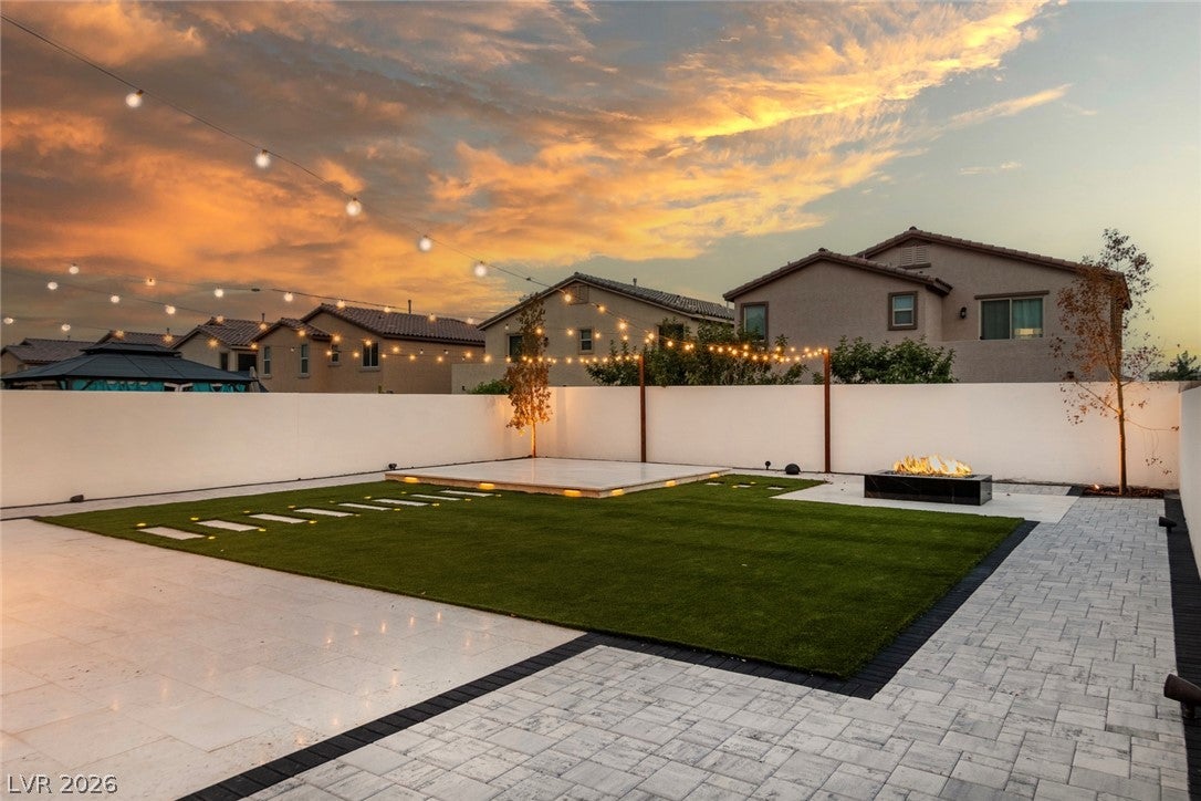 1013 Cliff Castle Ave, North Las Vegas, NV 89081 photo