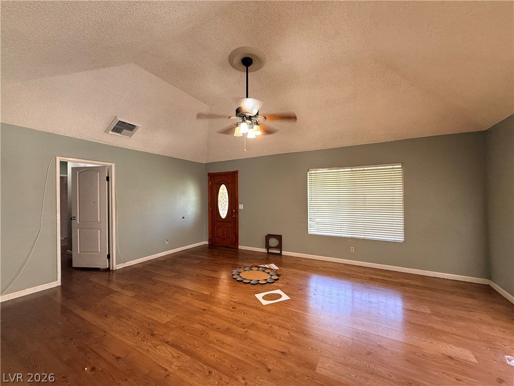 6681 Bubbling Brook Dr, Las Vegas, NV 89107 photo