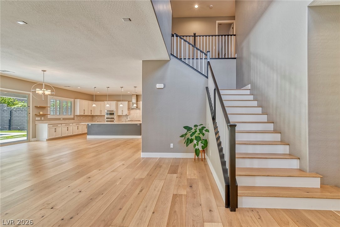 301 Oakrun Ct, Las Vegas, NV 89138 photo
