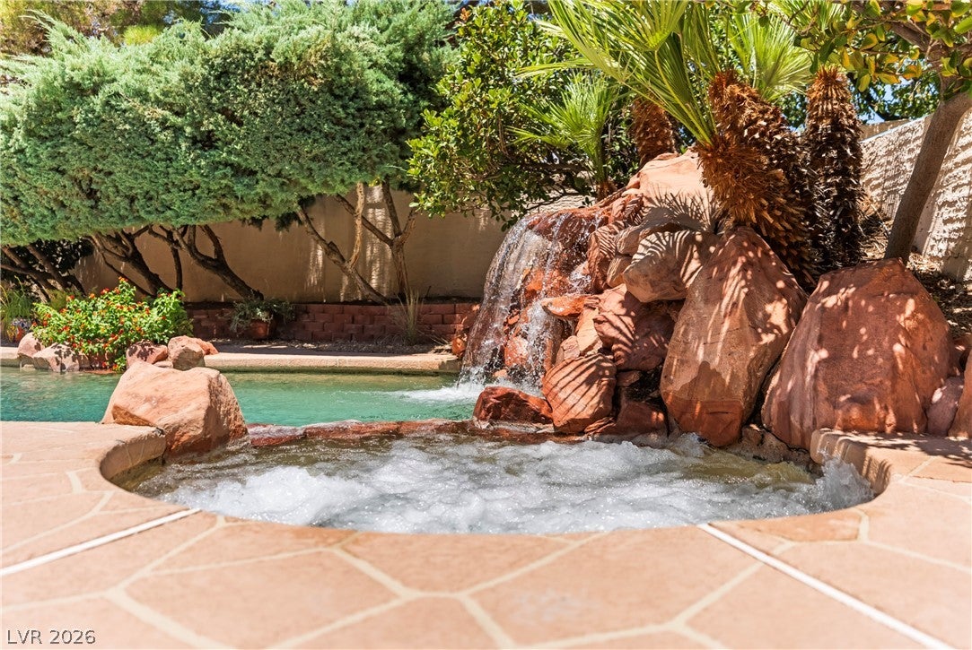 2825 Cotton Cloud Rd, Las Vegas, NV 89117 photo