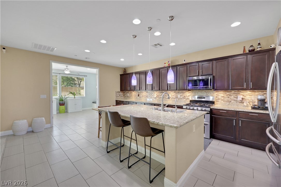 3785 Toscanella Ave, Henderson, NV 89052 photo