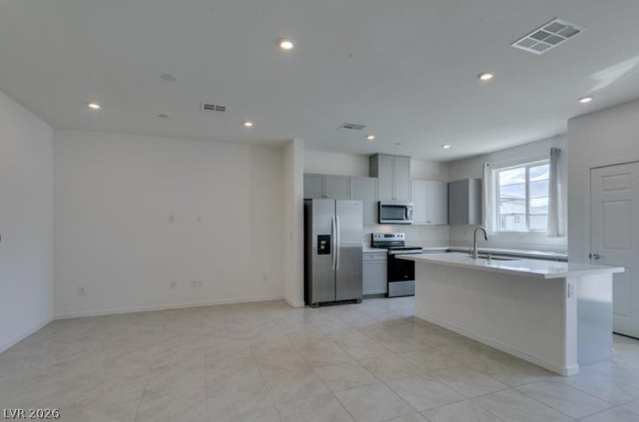 5639 Beguiling Falls St, Las Vegas, NV 89148 photo