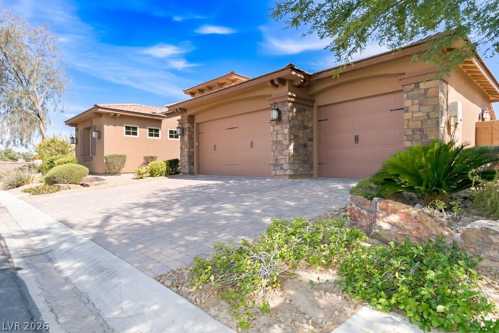 6535 Lyon Estates Ave, Las Vegas, NV 89131