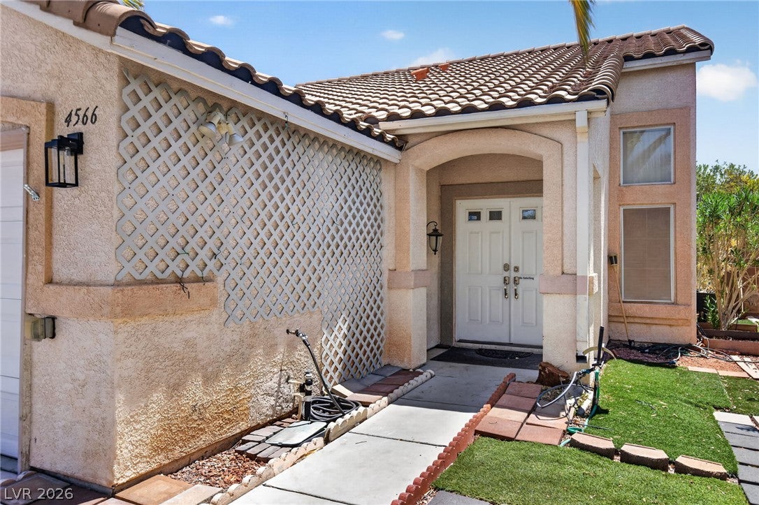 4566 New Dupell Way, Las Vegas, NV 89147 photo