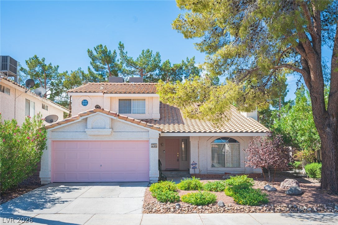 718 Rusty Spur Dr, Henderson, NV 89014