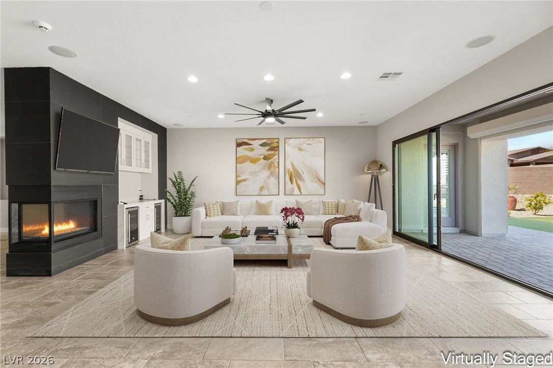 7966 W Ford Ave, Las Vegas, NV 89113 photo