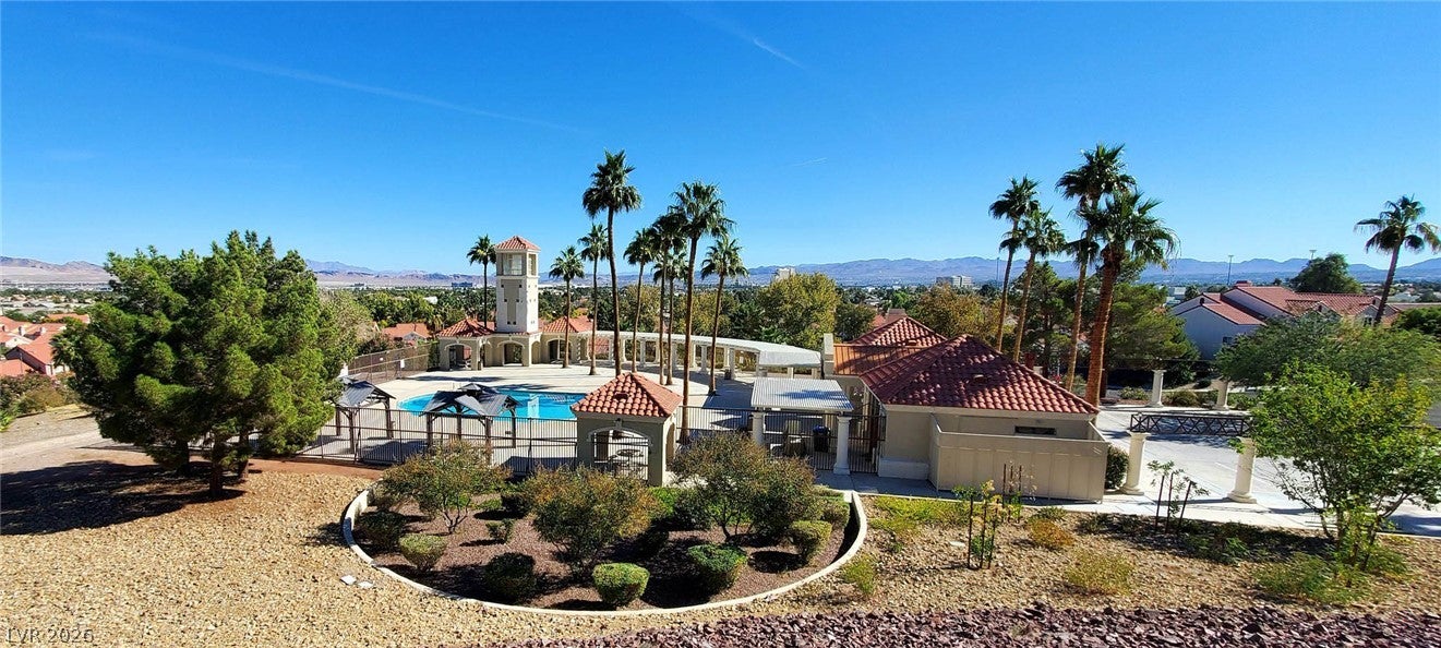 1727 Comstock Dr, Henderson, NV 89014 photo