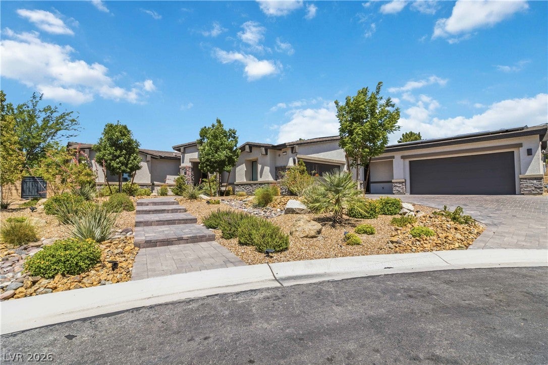 7780 Hickam Ave, Las Vegas, NV 89129 photo
