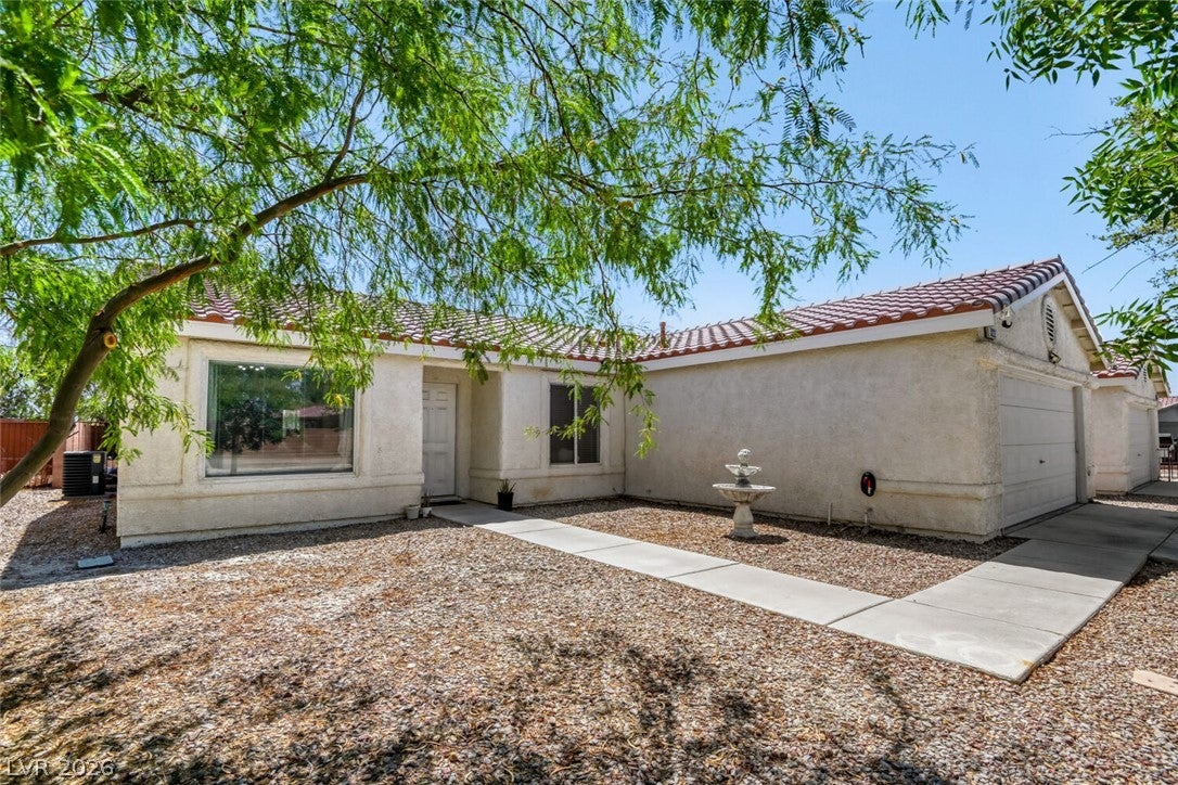 5222 Jungle Orchard St, North Las Vegas, NV 89031 photo