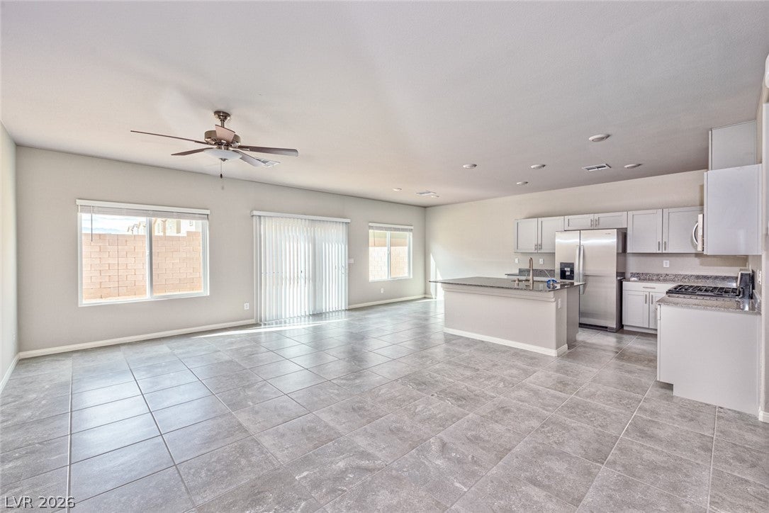 8285 Palladium St, Las Vegas, NV 89113 photo