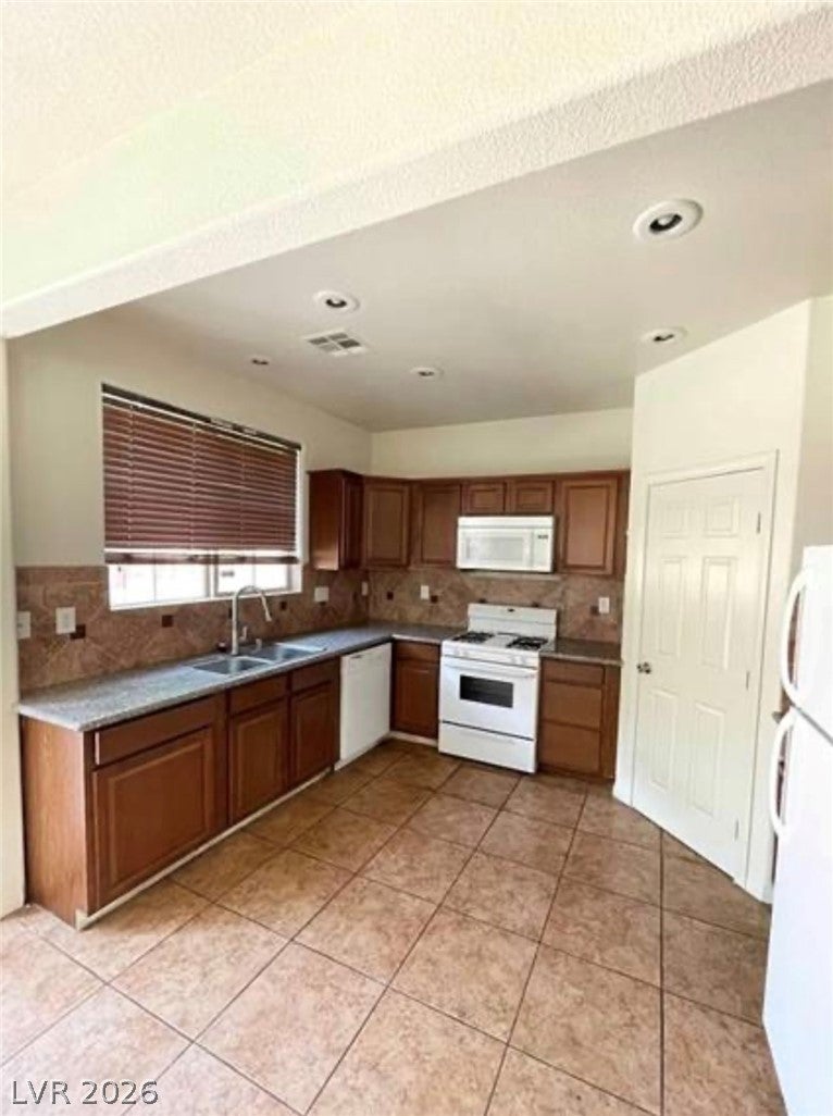 5445 Indian Cedar Dr, Las Vegas, NV 89135 photo