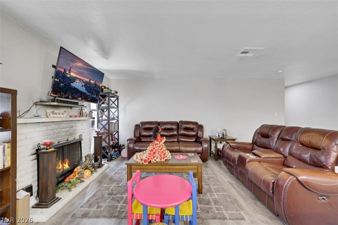 4788 Marnell Dr, Las Vegas, NV 89121 photo