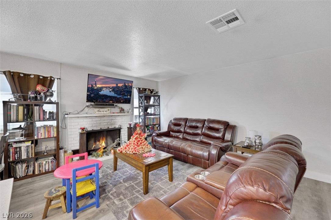 4788 Marnell Dr, Las Vegas, NV 89121 photo