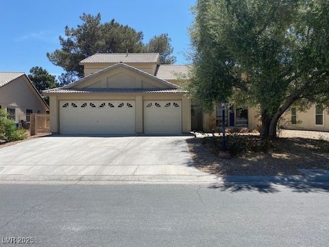 Single Family Residence in Las Vegas NV 5540 Singing Hills Drive.jpg