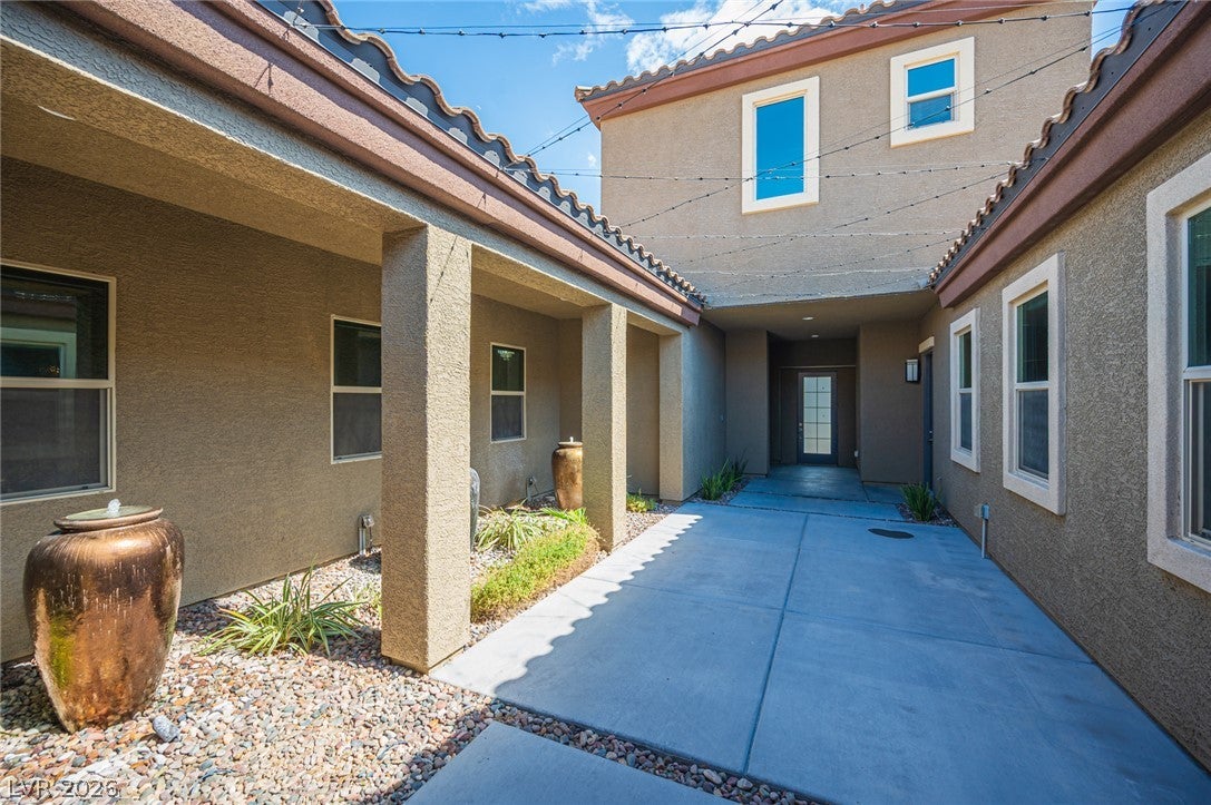 10300 Mystic Ledge Ct, Las Vegas, NV 89149 photo