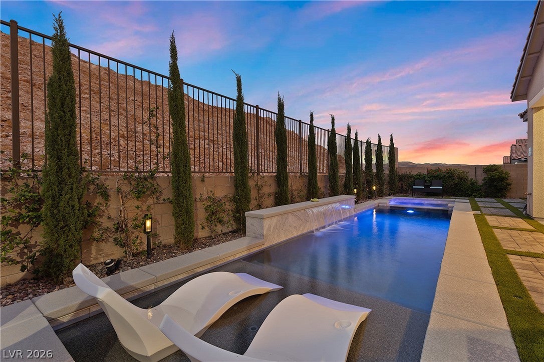 4040 Montone Ave, Las Vegas, NV 89141