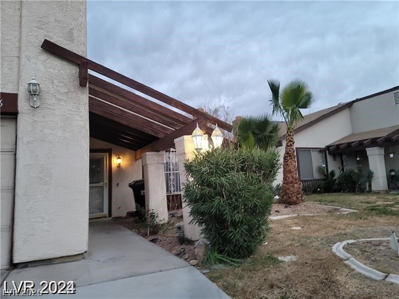4766 S Mojave Rd, Las Vegas, NV 89121 photo