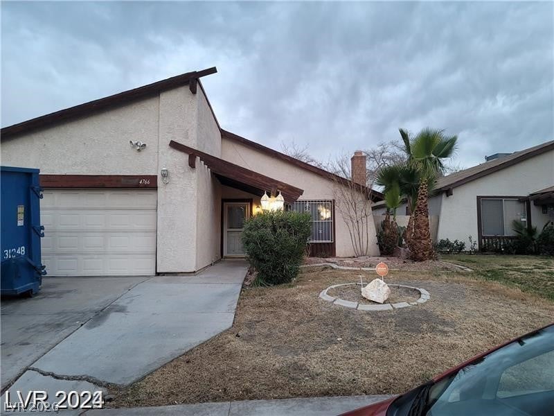 4766 S Mojave Rd, Las Vegas, NV 89121 photo