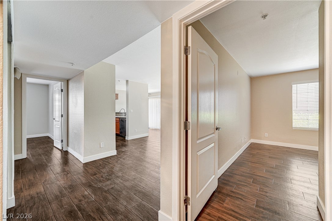 2120 Sealion Dr #108, Las Vegas, NV 89128 photo