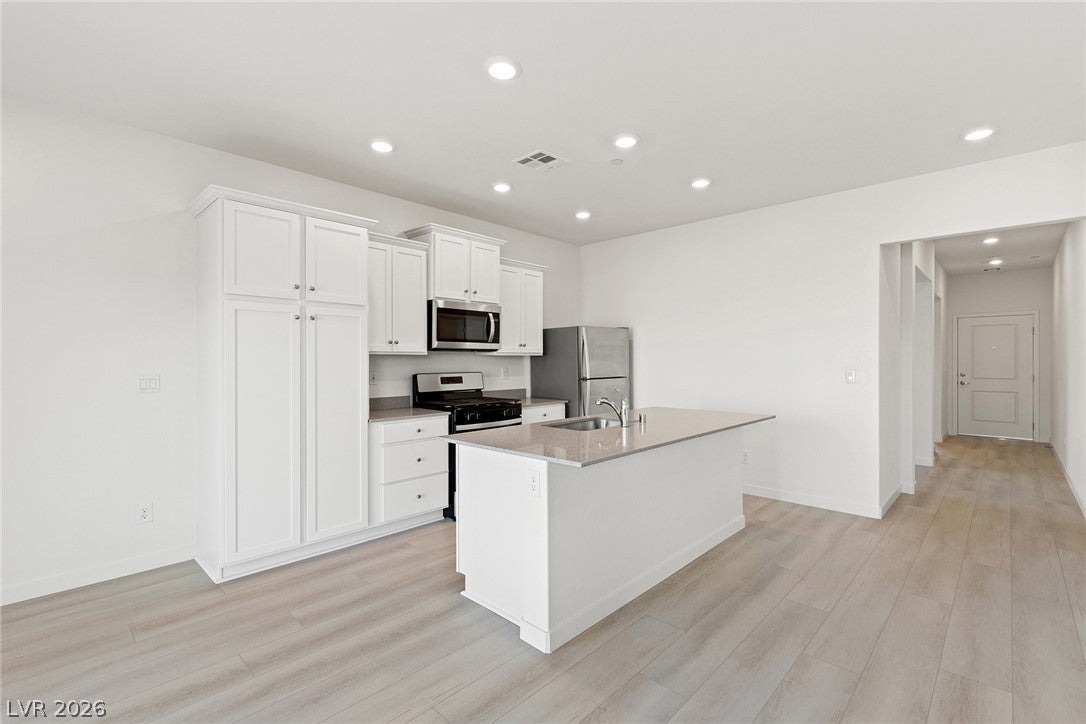 2727 Avril Point St, Las Vegas, NV 89156 photo