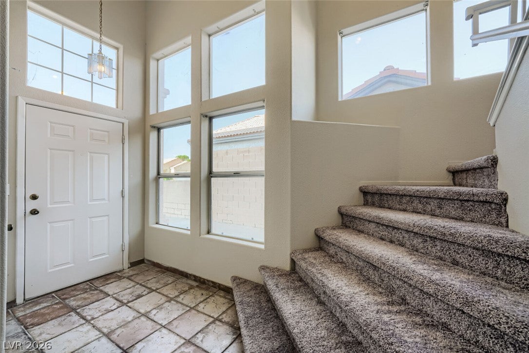 9304 Chilly Pond Ave, Las Vegas, NV 89129 photo