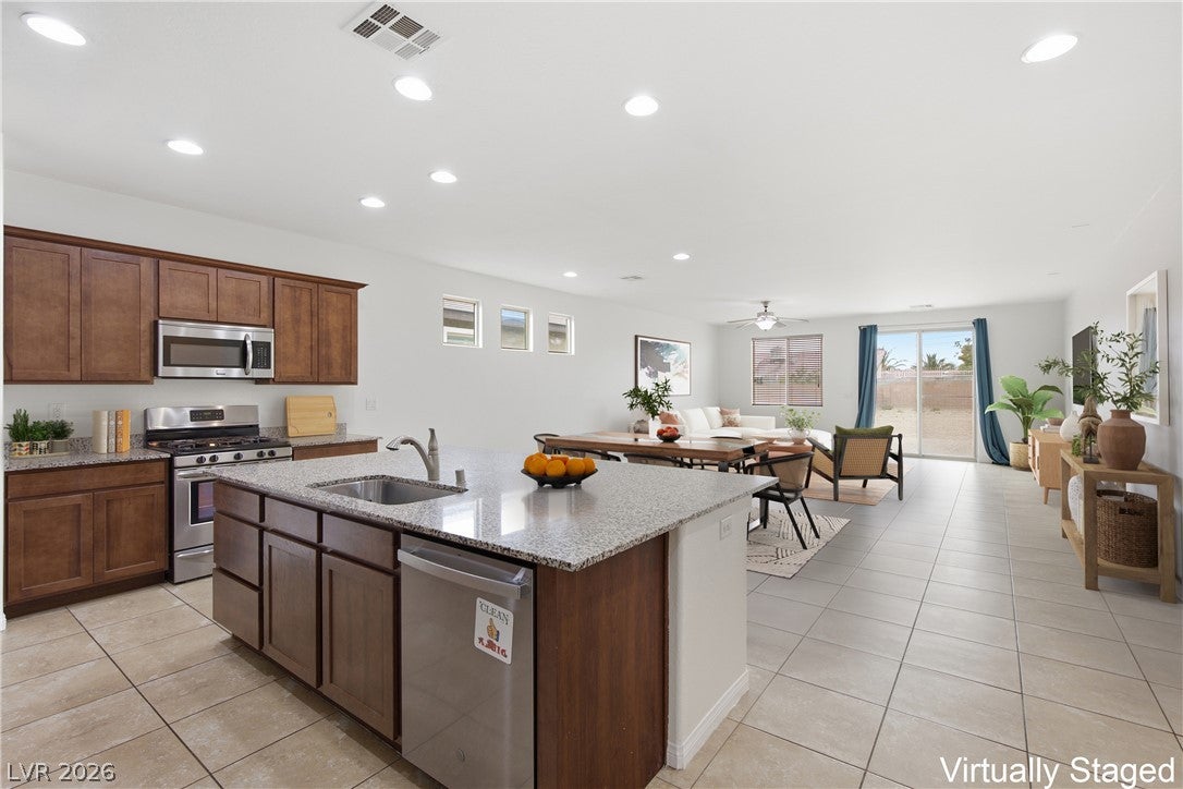 4744 High Anchor St, Las Vegas, NV 89121 photo