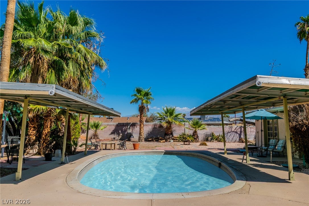 1567 Shadow Mountain Pl, Las Vegas, NV 89108 photo