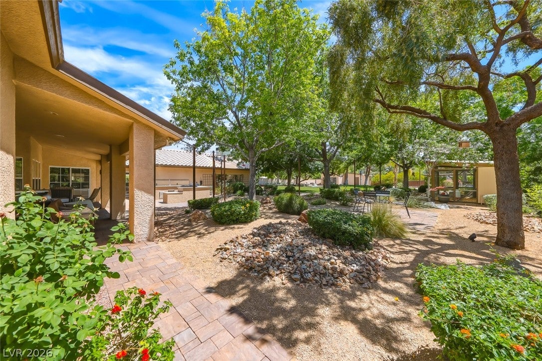 8645 Bright Angel Way, Las Vegas, NV 89149 photo