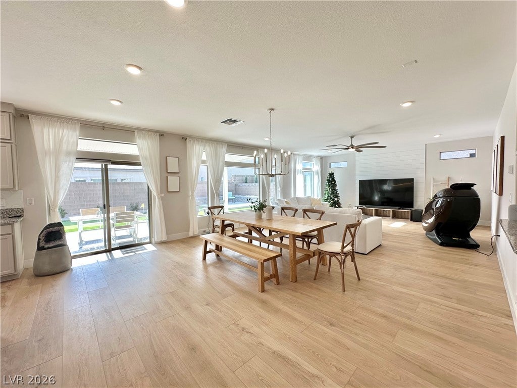 7139 Grace Estates Ave, Las Vegas, NV 89113 photo