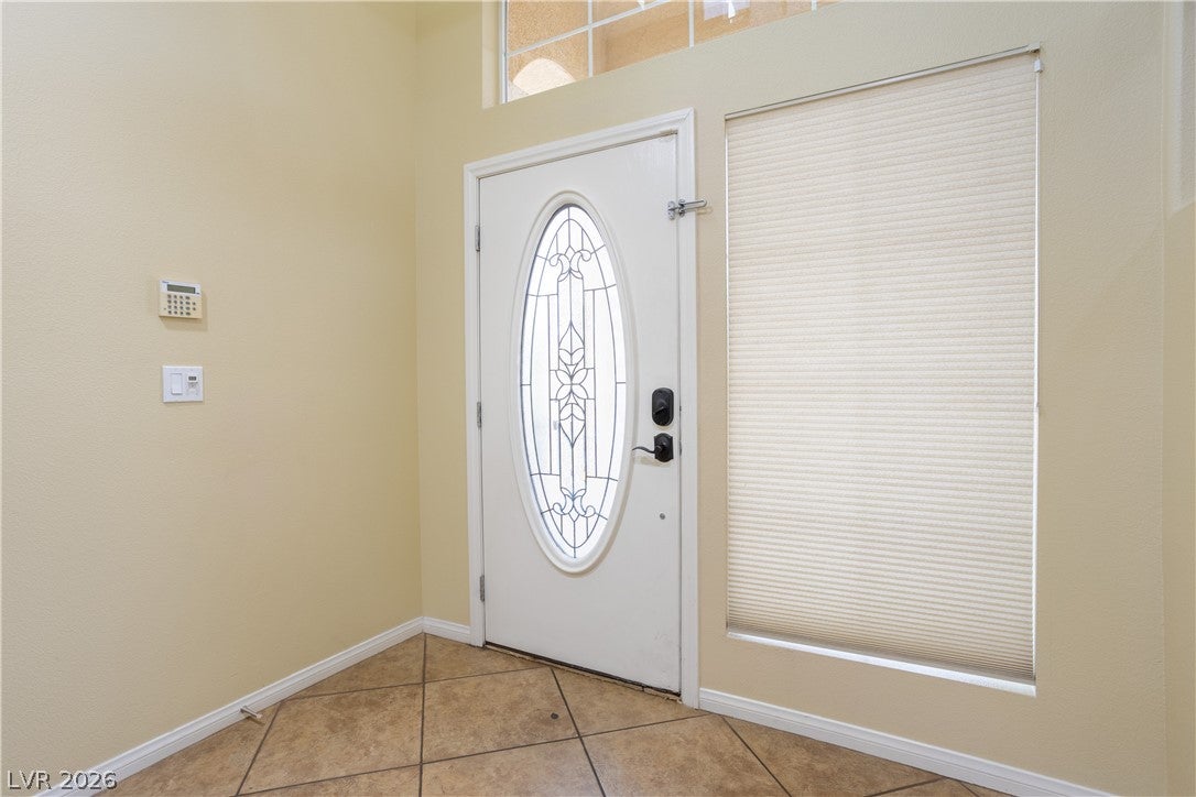 8467 E Bismark Sapphire St, Las Vegas, NV 89139 photo