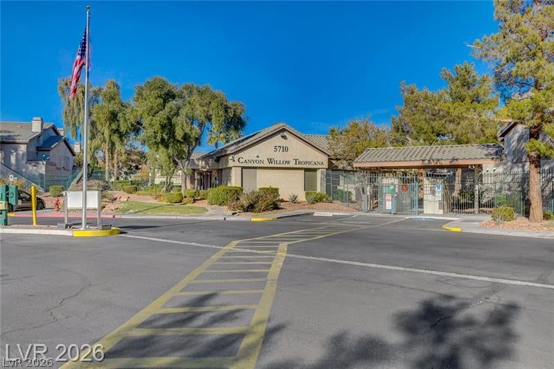 5710 Tropicana Blvd, Las Vegas, NV 89122