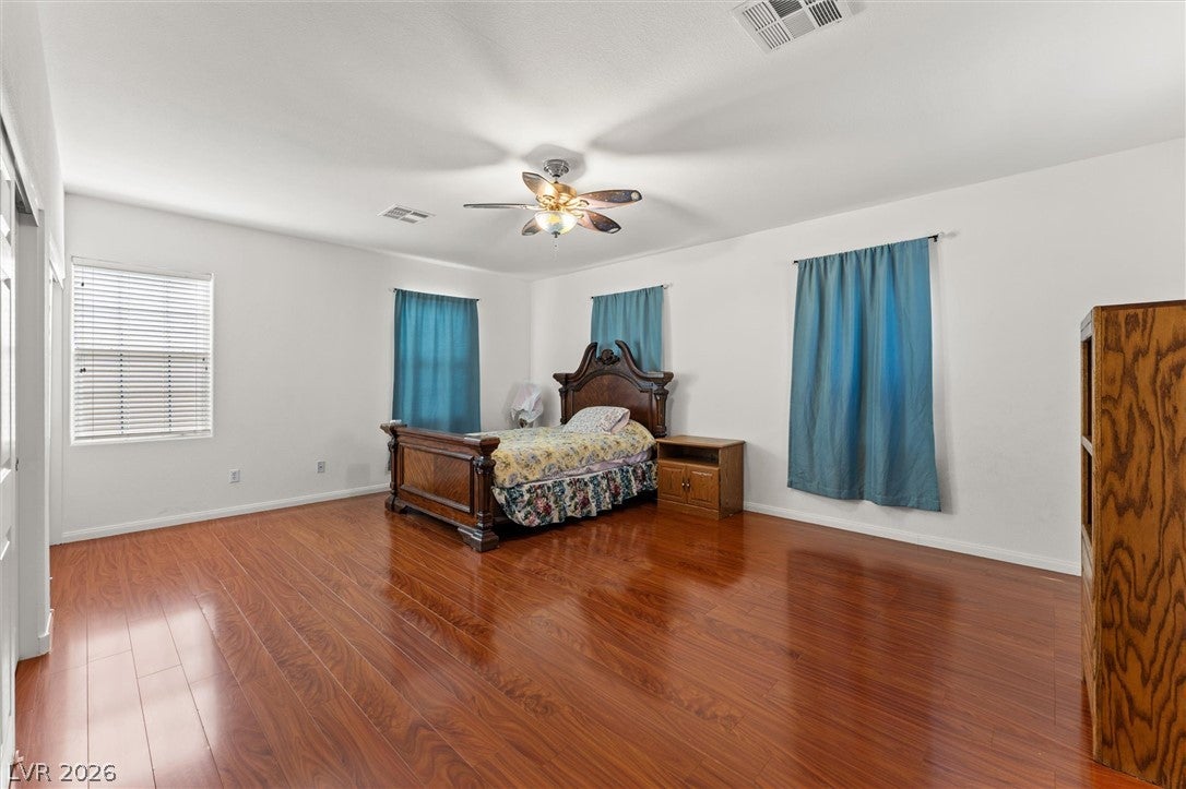 324 Morro Dunes Ave, North Las Vegas, NV 89031 photo