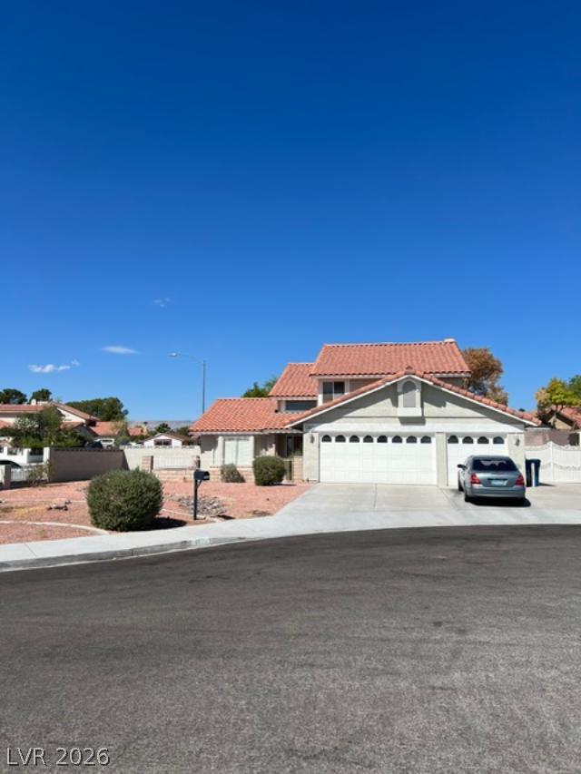 1425 Cutler Dr, Las Vegas, NV 89117