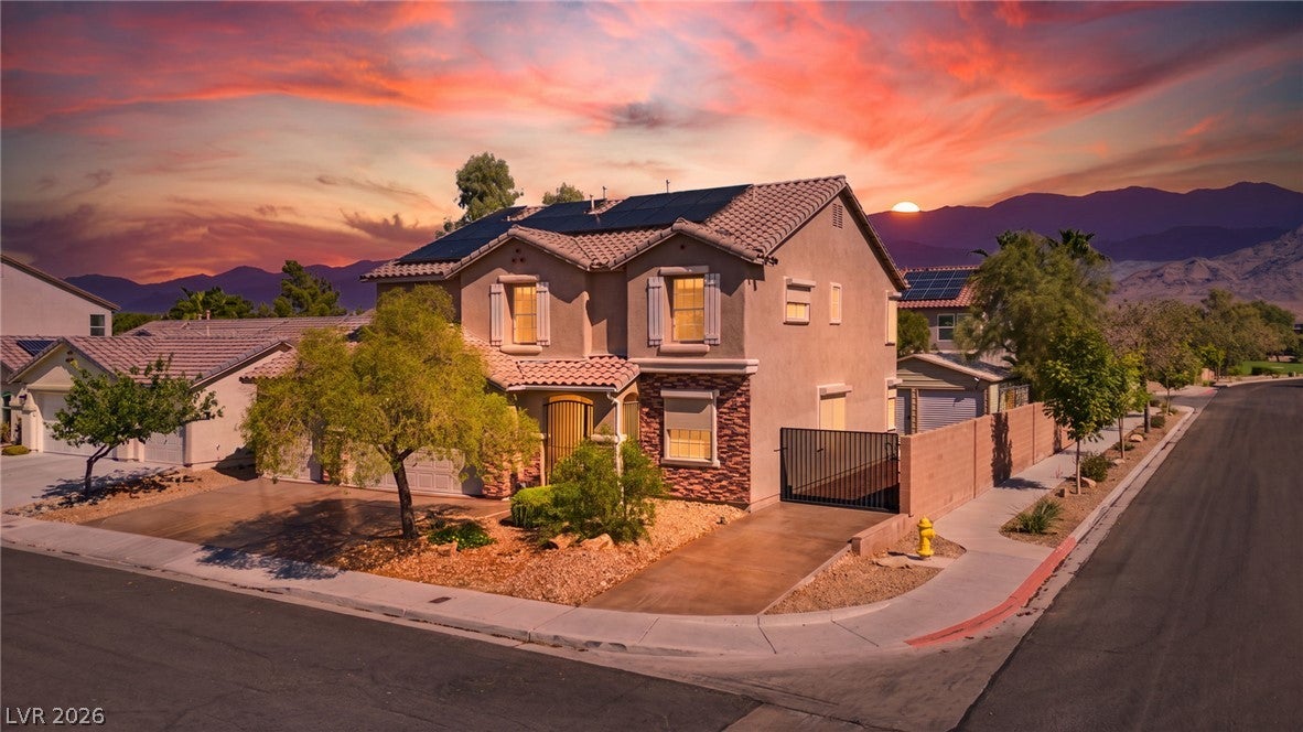 5536 Green Ferry, Las Vegas, NV 89131