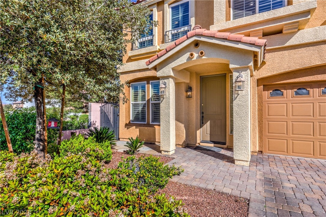 1010 Saffex Rose Ave, Henderson, NV 89052 photo