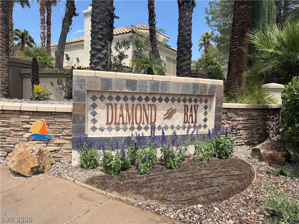 8112 Sapphire Bay Cir, Las Vegas, NV 89128 photo