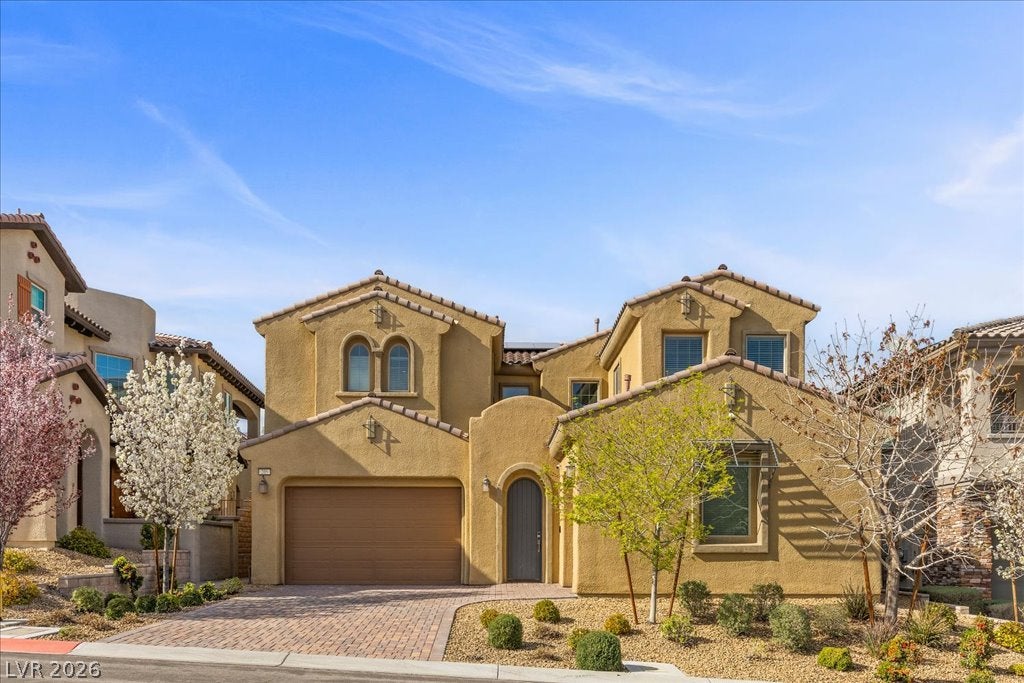 205 Elder View Dr, Las Vegas, NV 89138