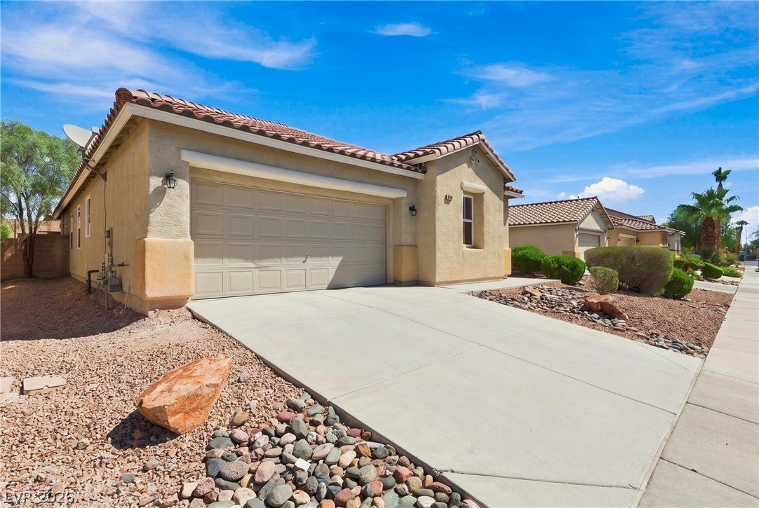 3160 Mclennan Ave, North Las Vegas, NV 89081 photo