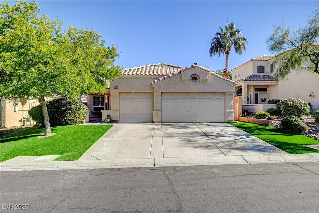 1507 Camino Summit Ave, Henderson, NV 89012
