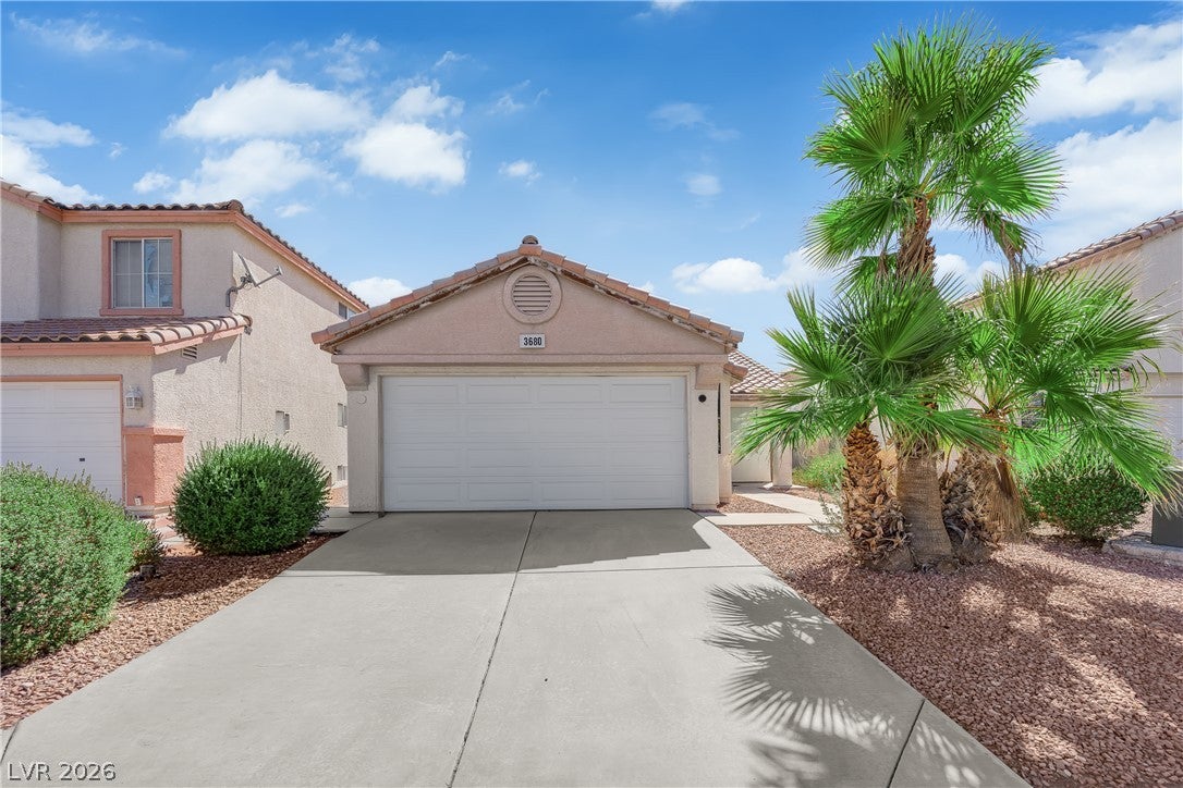 3680 Springbud Dr, Las Vegas, NV 89147 photo