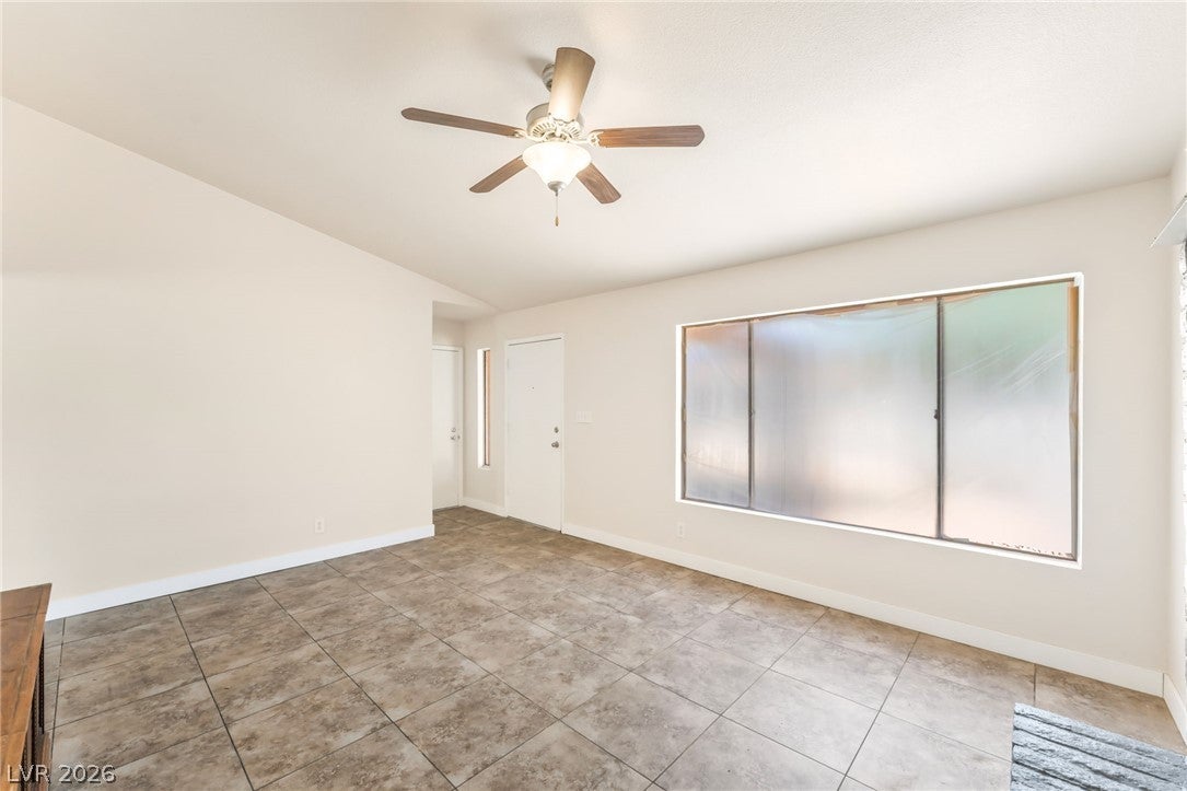 1805 Starbuck Dr, Las Vegas, NV 89108 photo