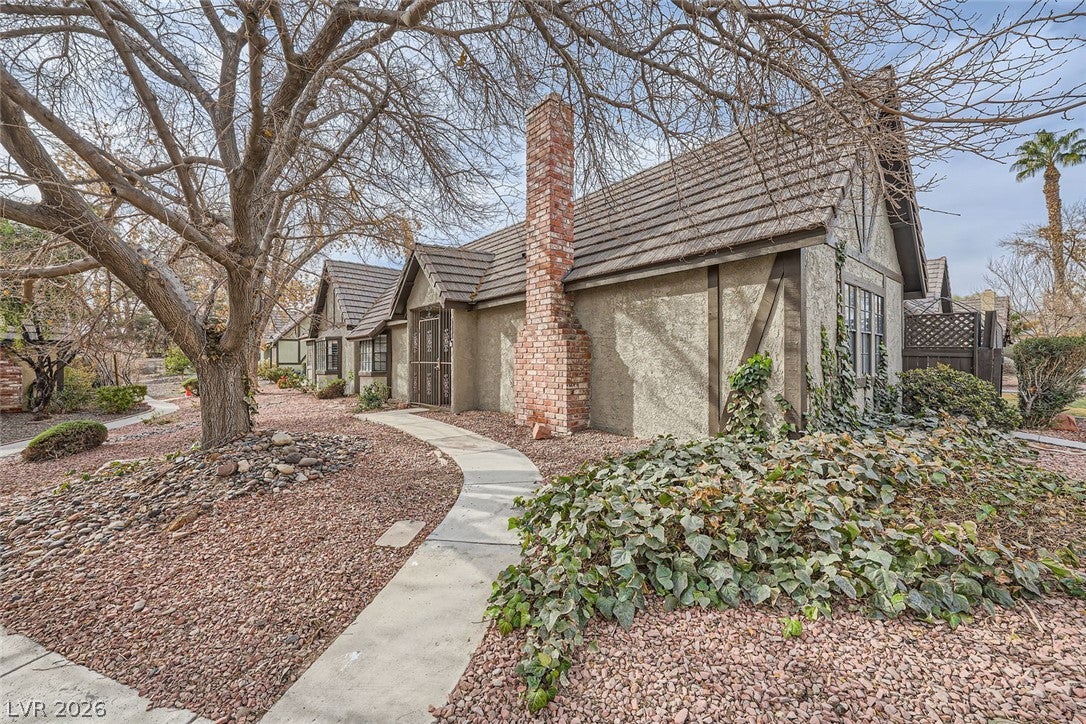 3954 Edgemoor Way, Las Vegas, NV 89121