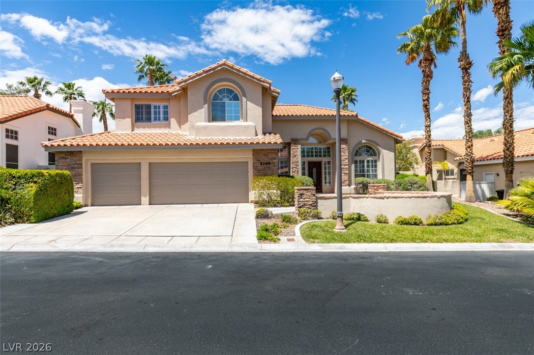 8324 Granite Lake Dr, Las Vegas, NV 89128