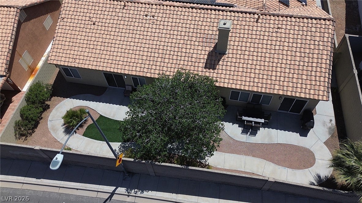 9708 Enniskeen Ave, Las Vegas, NV 89129 photo