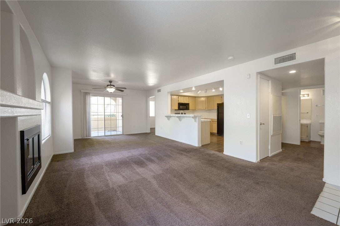 7950 W Flamingo Rd #1019, Las Vegas, NV 89147 photo
