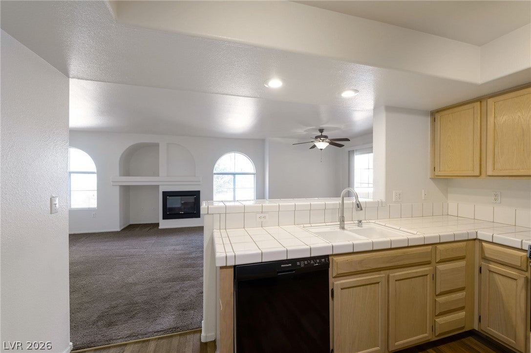 7950 W Flamingo Rd #1019, Las Vegas, NV 89147 photo