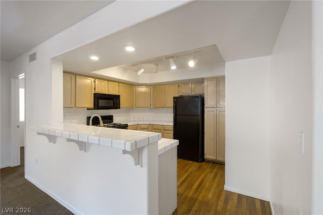 7950 W Flamingo Rd #1019, Las Vegas, NV 89147 photo