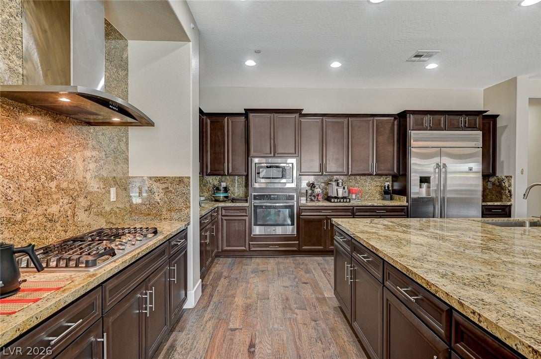 7998 W Ford Ave, Las Vegas, NV 89113 photo