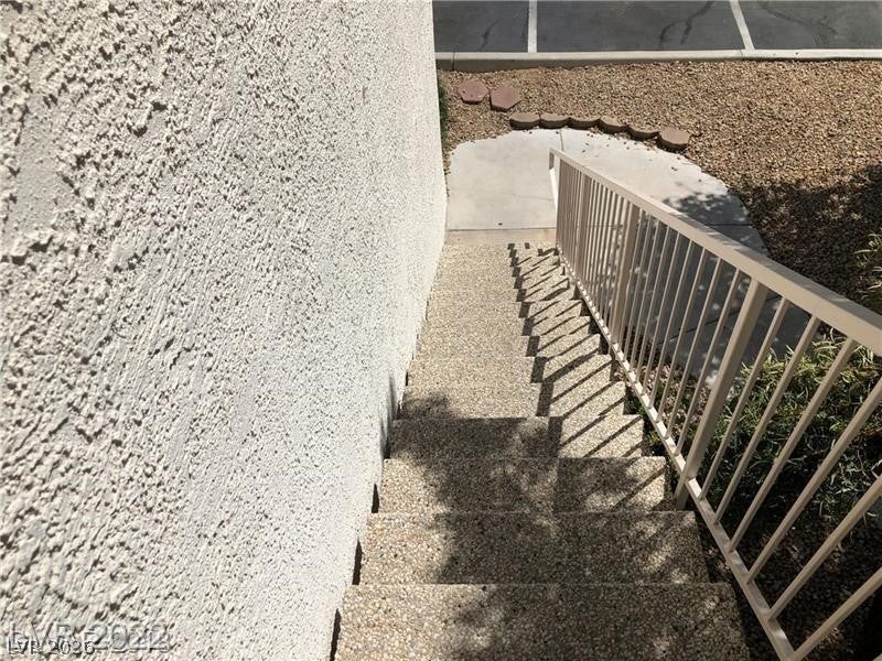 75 N Valle Verde Dr #2121, Henderson, NV 89074 photo