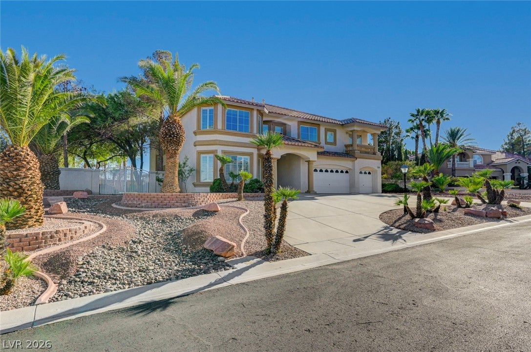 8709 Kingship Ct, Las Vegas, NV 89129 photo